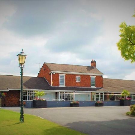 Hunters Lodge Hotel Crewe Εξωτερικό φωτογραφία
