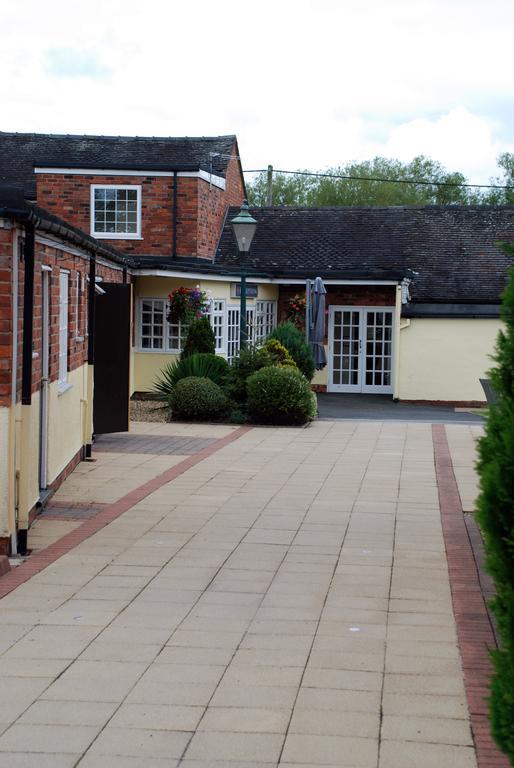 Hunters Lodge Hotel Crewe Εξωτερικό φωτογραφία
