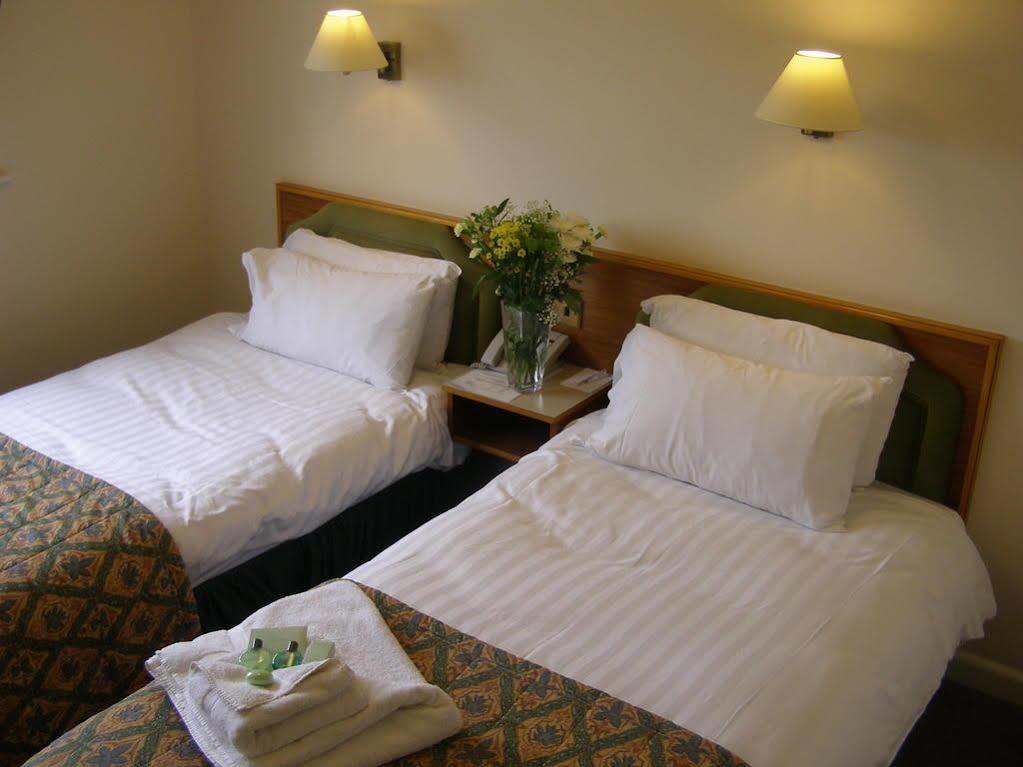 Hunters Lodge Hotel Crewe Εξωτερικό φωτογραφία