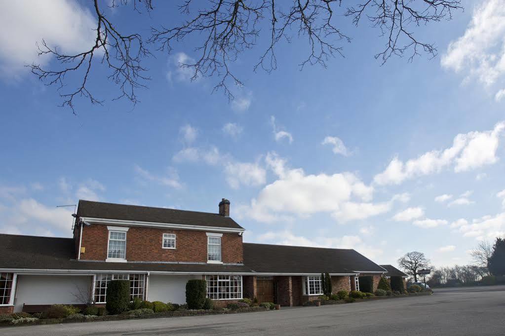 Hunters Lodge Hotel Crewe Εξωτερικό φωτογραφία