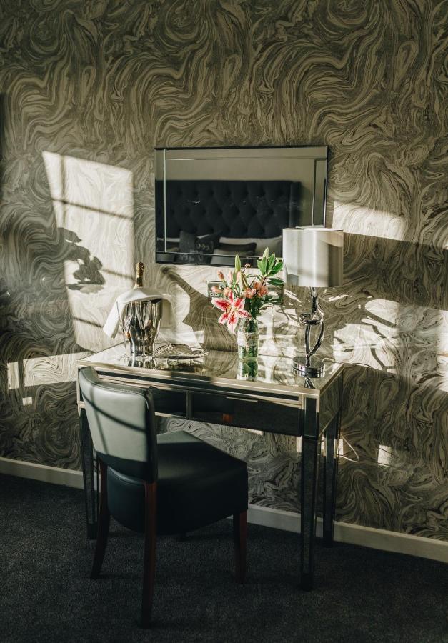 Hunters Lodge Hotel Crewe Εξωτερικό φωτογραφία