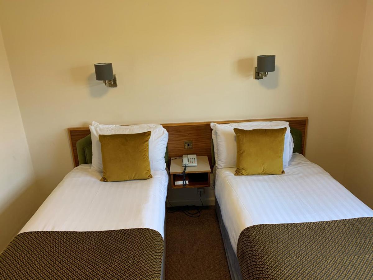 Hunters Lodge Hotel Crewe Εξωτερικό φωτογραφία